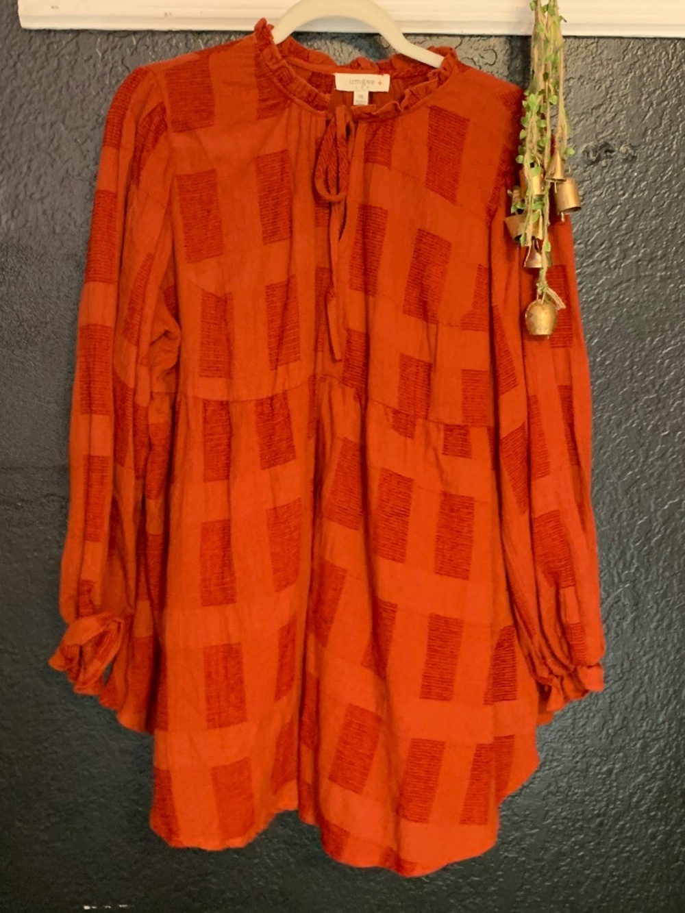 Umgee rust/coral colored top FALL VIBES sz 2XL